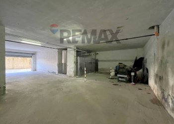 Parcheggio - Three-room apartment Via Aldo Moro
 
37, Calvizzano - photo 26