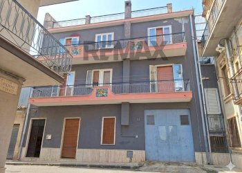 Edificio all\'aperto - Casa indipendente Via Filippo Turati
 
70, Grammichele - foto 1