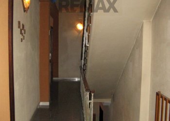 Hall / corridoio - Casa indipendente Via Filippo Turati
 
70, Grammichele - foto 4