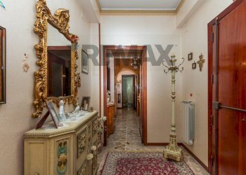 Hall / corridoio - Appartamento Via Galermo
 
124, Catania - foto 19