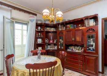 Sala da pranzo - Appartamento Via Galermo
 
124, Catania - foto 43