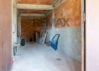 Parcheggio - Appartamento Via Madonna della Via
 
241, Caltagirone - foto 4