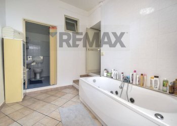 Bagno - Semi-detached house Via Porto Salvo
 
123, Acireale - photo 5
