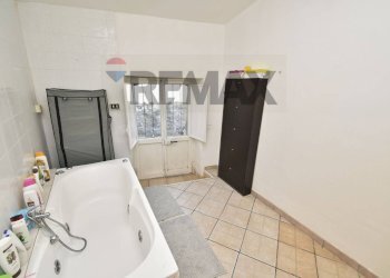 Bagno - Semi-detached house Via Porto Salvo
 
123, Acireale - photo 6