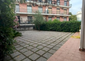 Terrazza - Apartment Via Barriera Del Bosco
 
12, Sant'Agata Li Battiati - photo 35