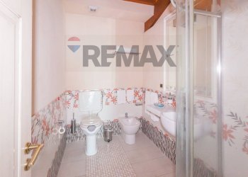 Bagno - Hotel Via Argenta
38/40/42, Acireale - foto 31