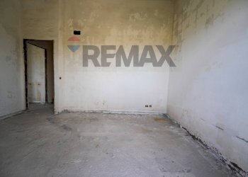 Stanza vuota - Villa a Schiera Via Vampolieri
 
10, Aci Catena - foto 6