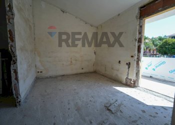 Stanza vuota - Villa a Schiera Via Vampolieri
 
10, Aci Catena - foto 8