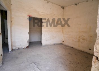 Stanza vuota - Villa a Schiera Via Vampolieri
 
10, Aci Catena - foto 12