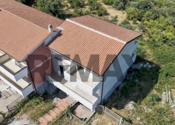 Casa all\'aperto - Terraced Villa Via Vampolieri
 
10, Aci Catena - photo 3