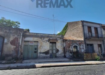 Casa all\'aperto - Casa indipendente Via nazionale guardia
 
385/387, Acireale - foto 2