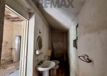 Bagno - Casa indipendente Via nazionale guardia
 
385/387, Acireale - foto 7