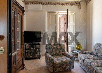 Soggiorno - Casa semi indipendente Via Duca degli Abruzzi
 
5, Caltagirone - foto 10