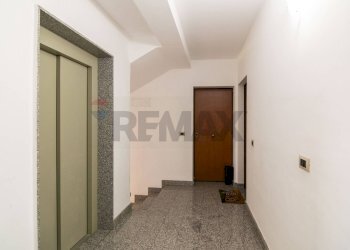 Hall / corridoio - Quadrilocale Via Emanuele Macrì
 
4, Acireale - foto 11