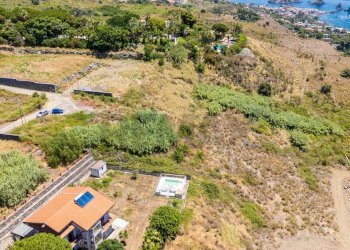 Vista delle montagne - Terreno agricolo Contrada Cottarelli
 
snc, Aci Castello - foto 10