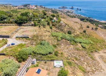 Vista dell\'acqua - Terreno agricolo Contrada Cottarelli
 
snc, Aci Castello - foto 11