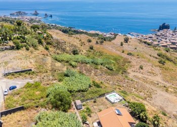 Vista dell\'acqua - Terreno agricolo Contrada Cottarelli
 
snc, Aci Castello - foto 12