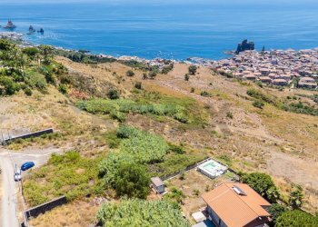 Vista dell\'acqua - Terreno agricolo Contrada Cottarelli
 
snc, Aci Castello - foto 13