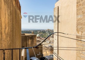 Edificio all\'aperto - Casa indipendente Via Ex Matrice
 
110, Caltagirone - foto 7