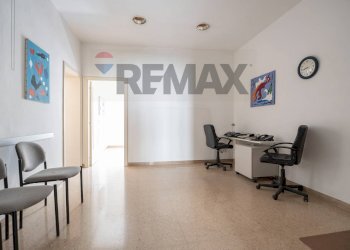 Ufficio - Apartment Via San Martino
 
4, Jesi - photo 7