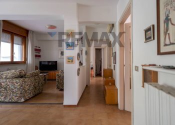 Soggiorno - Trilocale Via Beniamino Gigli
 
29, Porto Recanati - foto 9