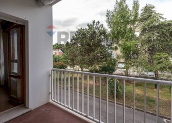 Balcone - Trilocale Via Beniamino Gigli
 
29, Porto Recanati - foto 15