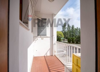 Balcone - Trilocale Via Beniamino Gigli
 
29, Porto Recanati - foto 38