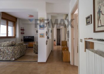 Soggiorno - Trilocale Via Beniamino Gigli
 
29, Porto Recanati - foto 54