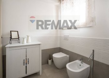 Bagno - Trilocale Via Beniamino Gigli
 
29, Porto Recanati - foto 69