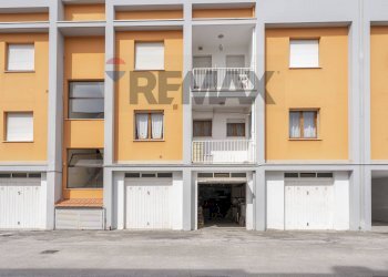 Edificio all\'aperto - Trilocale Via Beniamino Gigli
 
29, Porto Recanati - foto 87