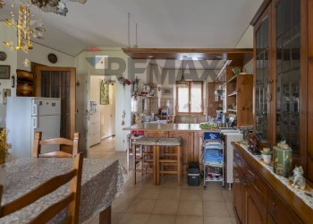 Cucina - Independent house Via Pintura del braccio
 
62, Recanati - photo 11