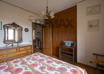 Camera / camera da letto - Independent house Via Pintura del braccio
 
62, Recanati - photo 30
