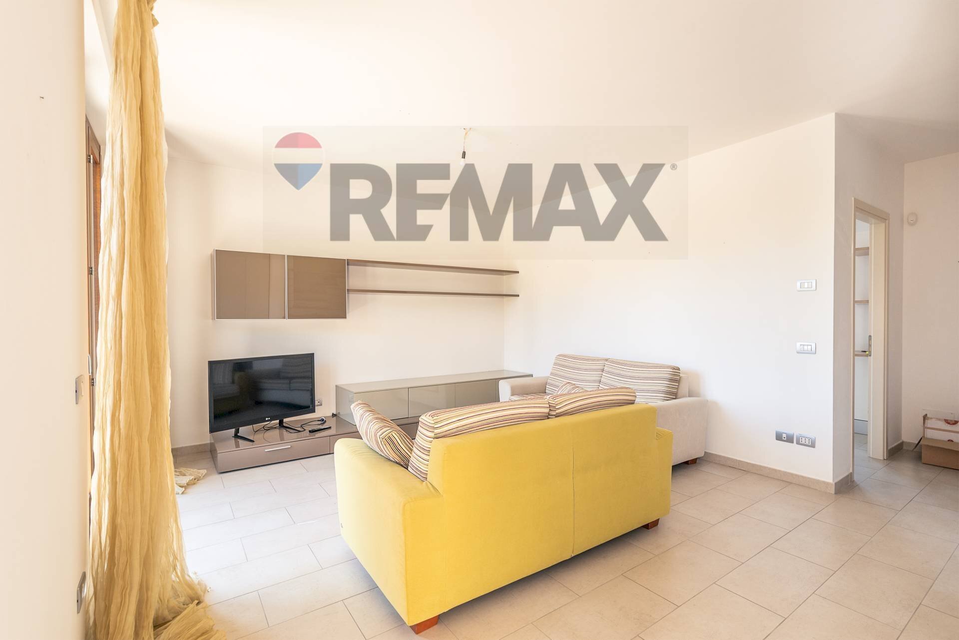Soggiorno - Semi-detached house Via Fratelli Cervi, Castelplanio - photo 2
