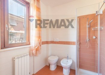Bagno - Semi-detached house Via Fratelli Cervi, Castelplanio - photo 11