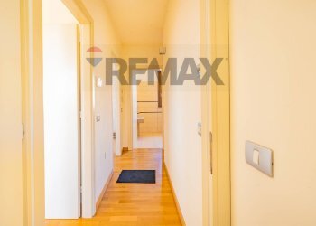 Hall / corridoio - Semi-detached house Via Fratelli Cervi, Castelplanio - photo 15
