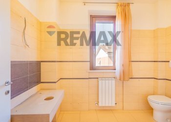 Bagno - Semi-detached house Via Fratelli Cervi, Castelplanio - photo 17