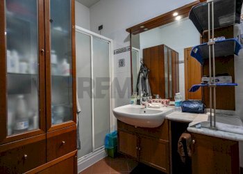 Bagno - Villa Via Lizzano
303, Cesena - photo 30