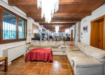 Soggiorno - Villa Via Lizzano
303, Cesena - photo 40