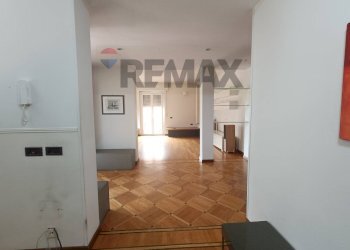Hall / corridoio - Apartment Via Fra' Giovanni Da Pian Di Carpine
82, Perugia - photo 18
