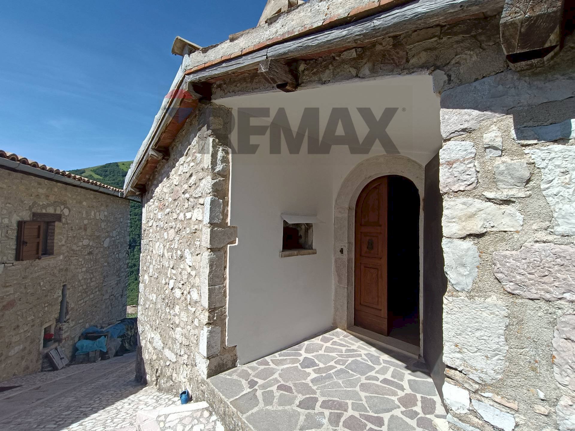Casa all\'aperto - Casa indipendente Gavelli
 
Snc, Sant'Anatolia di Narco - foto 1