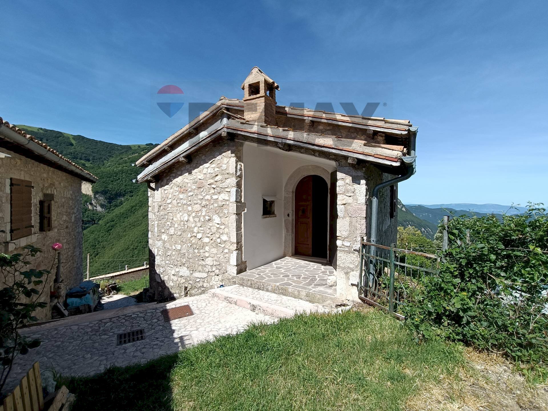 Casa all\'aperto - Casa indipendente Gavelli
 
Snc, Sant'Anatolia di Narco - foto 3