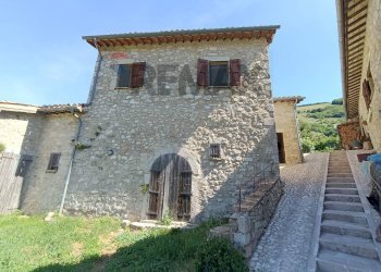 Casa all\'aperto - Casa indipendente Gavelli
 
Snc, Sant'Anatolia di Narco - foto 42