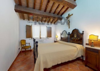 Camera / camera da letto - Villa Via Cinque Cerri
 
92, Bettona - foto 21