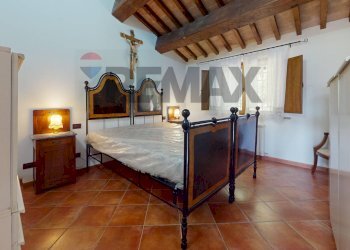 Camera / camera da letto - Villa Via Cinque Cerri
 
92, Bettona - foto 23