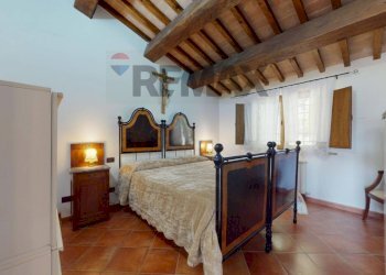 Camera / camera da letto - Villa Via Cinque Cerri
 
92, Bettona - foto 24