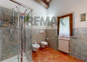Bagno - Villa Via Cinque Cerri
 
92, Bettona - foto 27