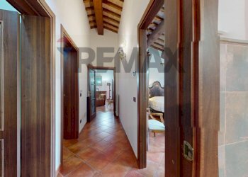 Hall / corridoio - Villa Via Cinque Cerri
 
92, Bettona - foto 28
