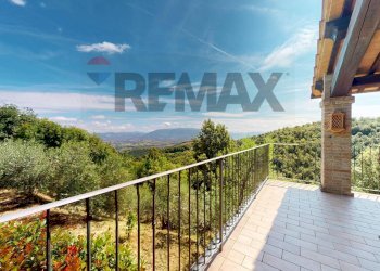 Balcone - Villa Via Cinque Cerri
 
92, Bettona - foto 50