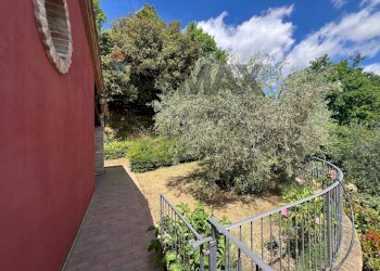 Giardino - Villa Via Cinque Cerri
 
92, Bettona - foto 60