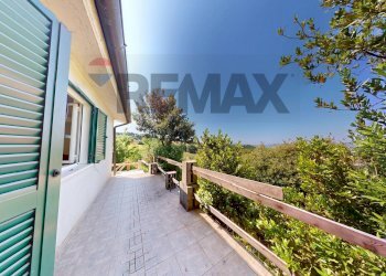 Balcone - Independent house VIA MANZANO
 
SNC, Gualdo Cattaneo - photo 16